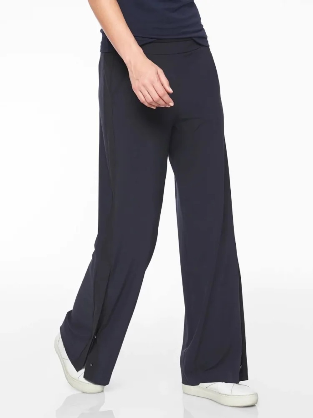 Athleta Gramercy Track Trouser in black women's 8 wide leg light weight
